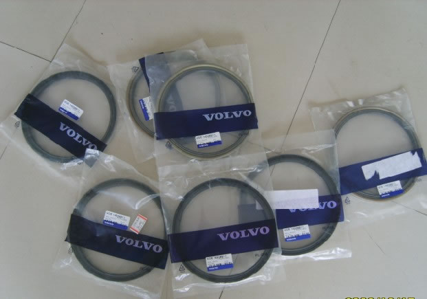 VOLVO�ͷ�